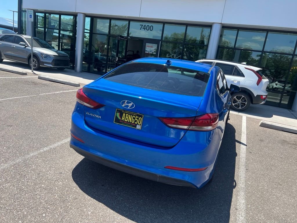 Used 2018 Blue Hyundai Value Edition image 10