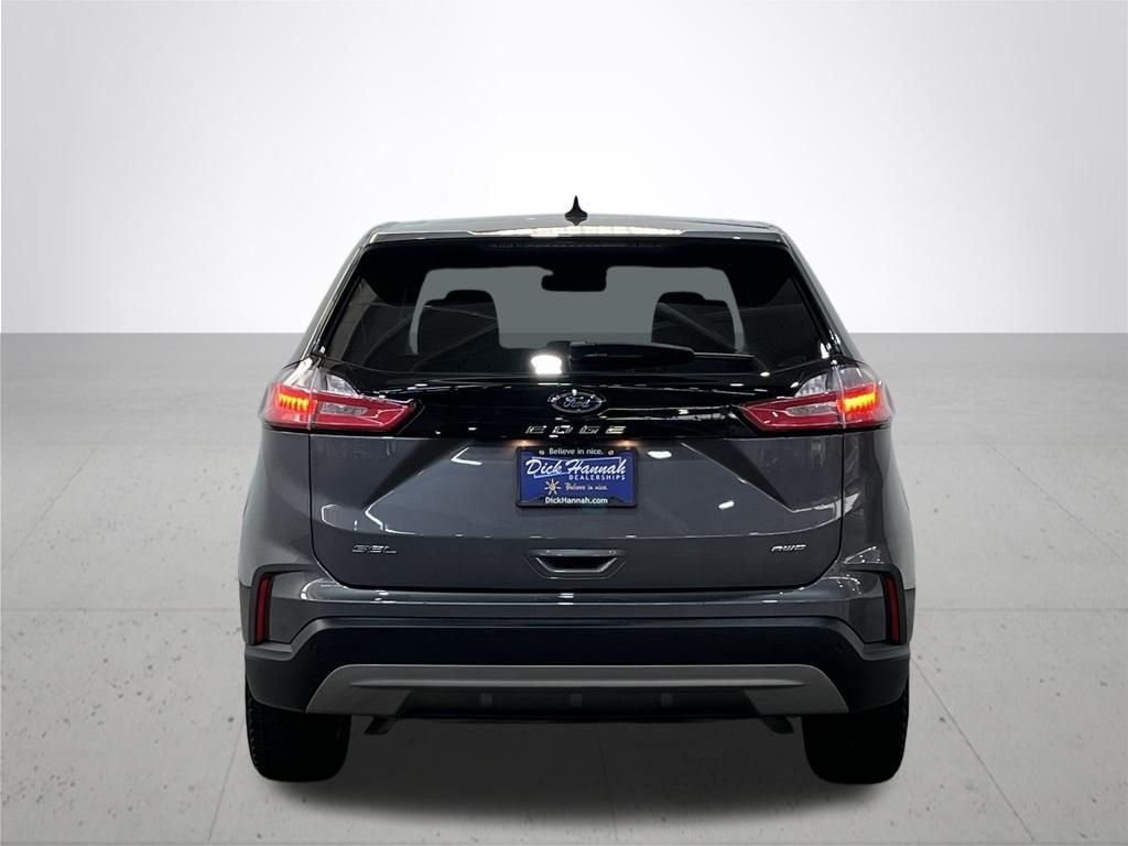 Used 2024 Gray Ford SEL image 11