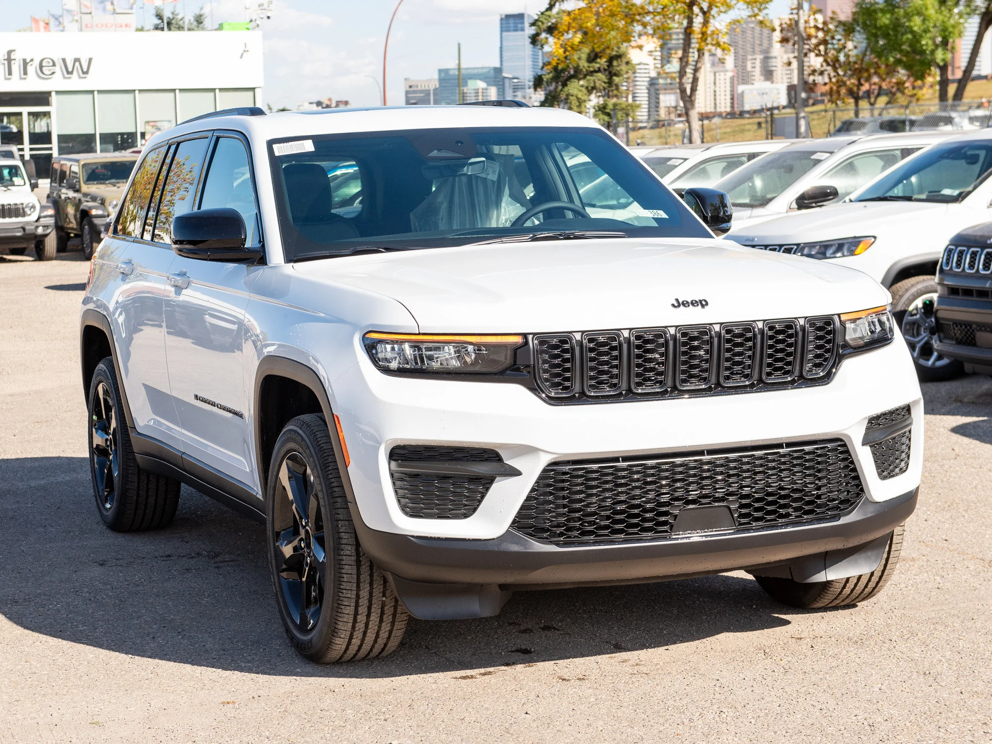 New 2025 White Jeep Altitude* 4x4, Sunroof, Heated Leather, Remote Start image 6