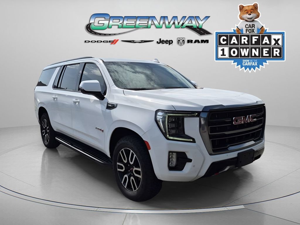 2022 GMC Yukon 4WD AT4's photo