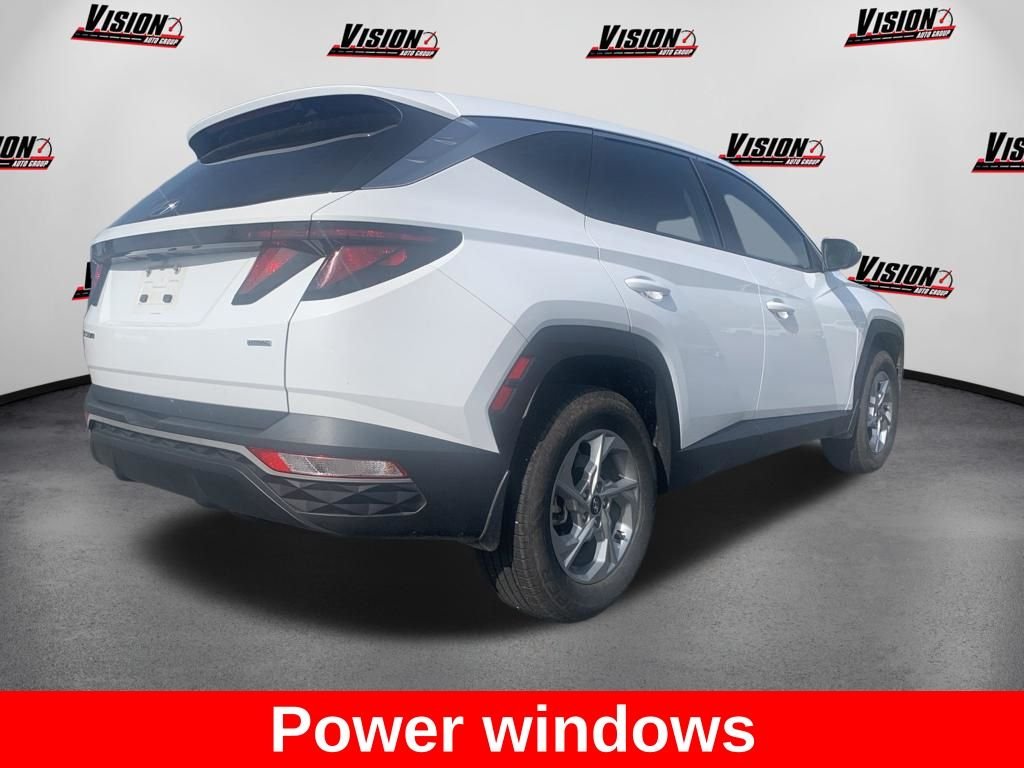 Used 2023 White Hyundai SE image 5