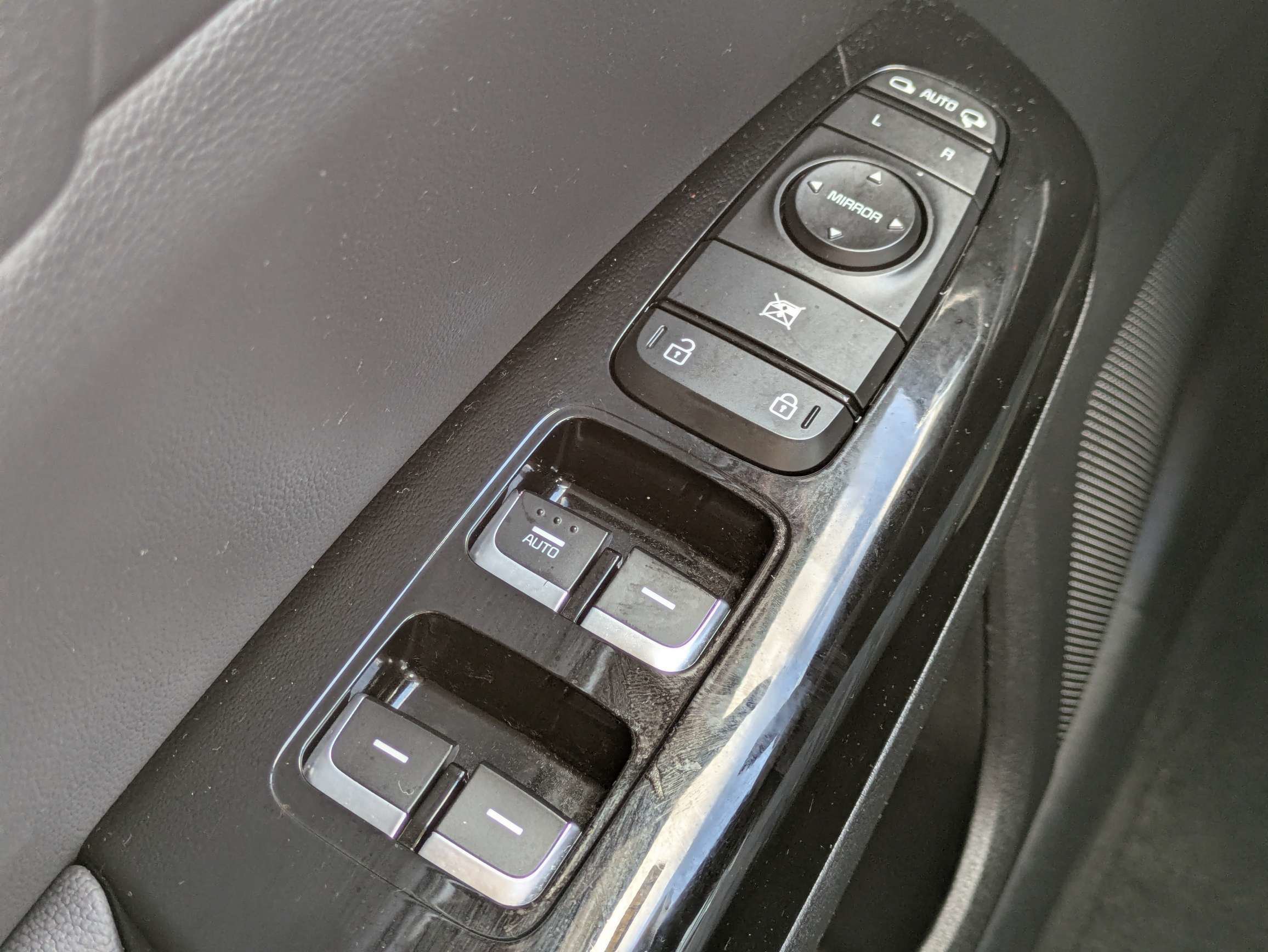 Used 2020 Steel Gray Kia EX image 27