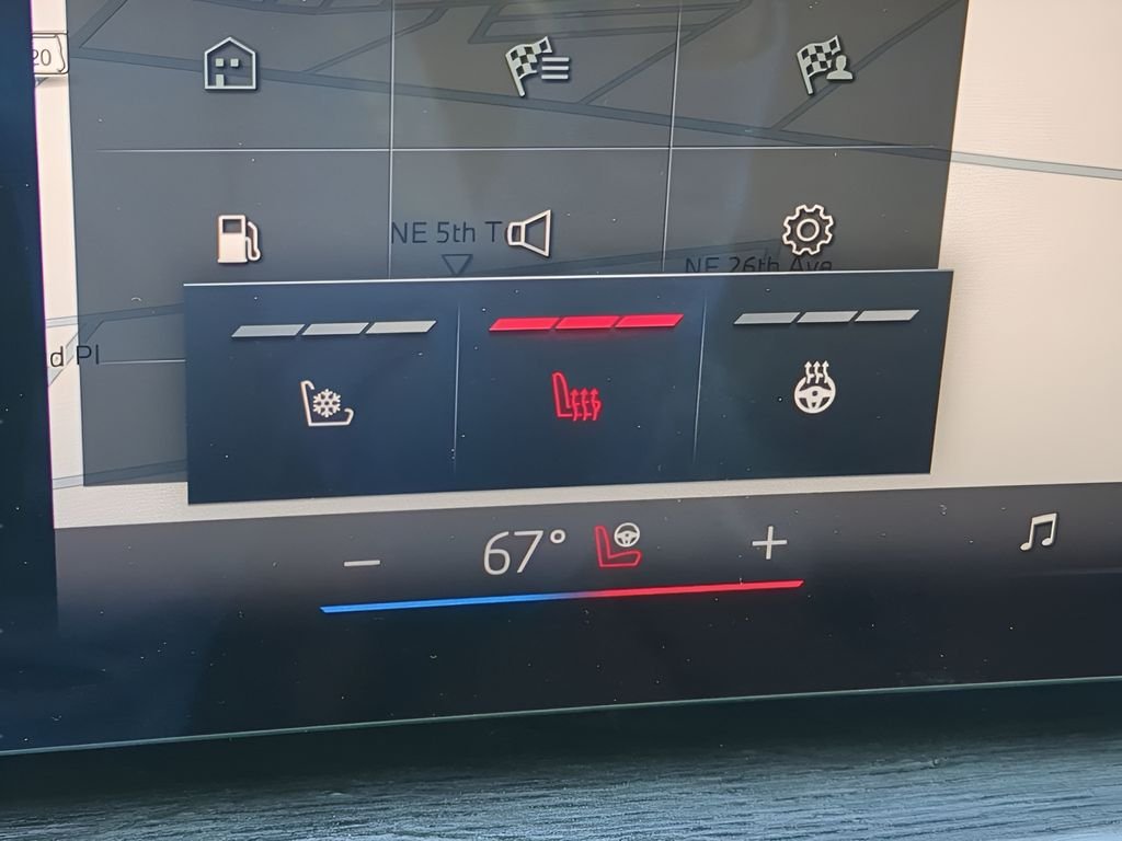 2025 BMW 7 Series 760i - Photo 23