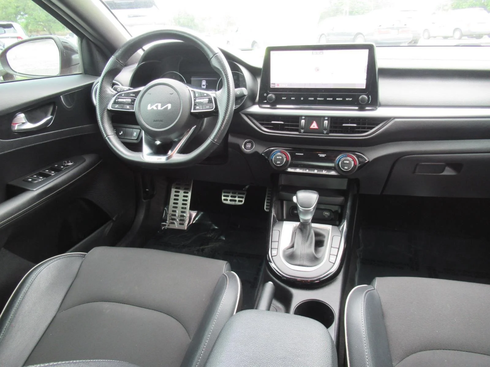 Used 2022 Orange Kia GT-Line image 13