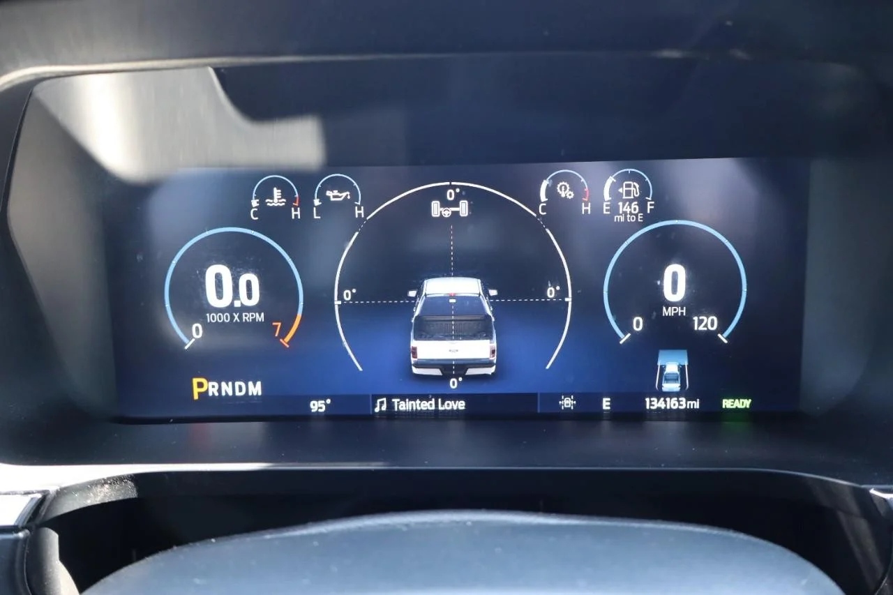 Used 2021 CARBONIZED GRAY Ford Lariat image 15