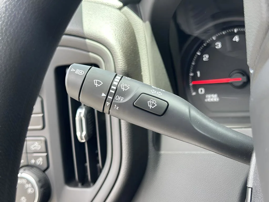 2025 Chevrolet Silverado 3500 HD Work Truck - Photo 11