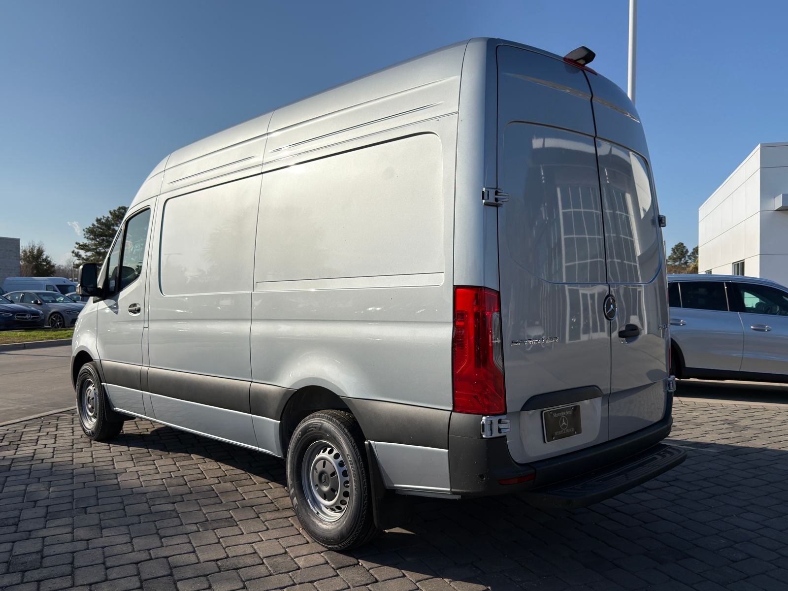 New 2026 Hightech Silver Mercedes-Benz Cargo 144 WB image 10