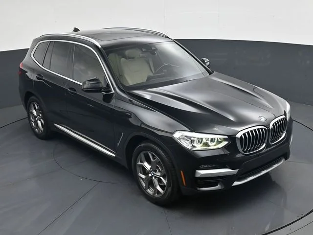 Used 2021 Black BMW sDrive30i image 26