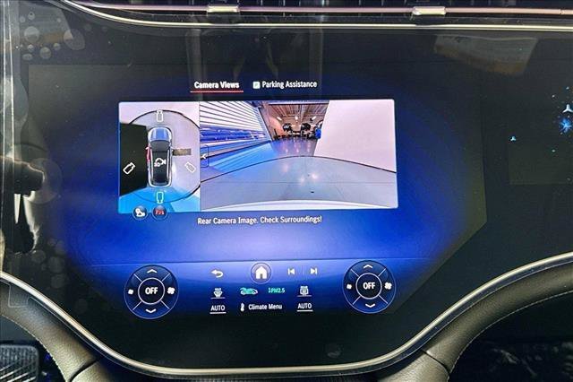 New 2026 Polar White Mercedes-Benz EQS 400 image 43