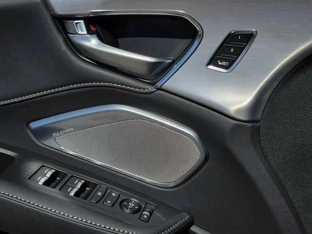 New 2026 Solar Silver Metallic Acura w/Technology Package image 14