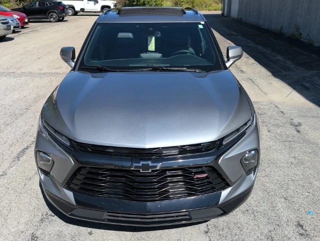 Used 2024 Gray Chevrolet RS image 30