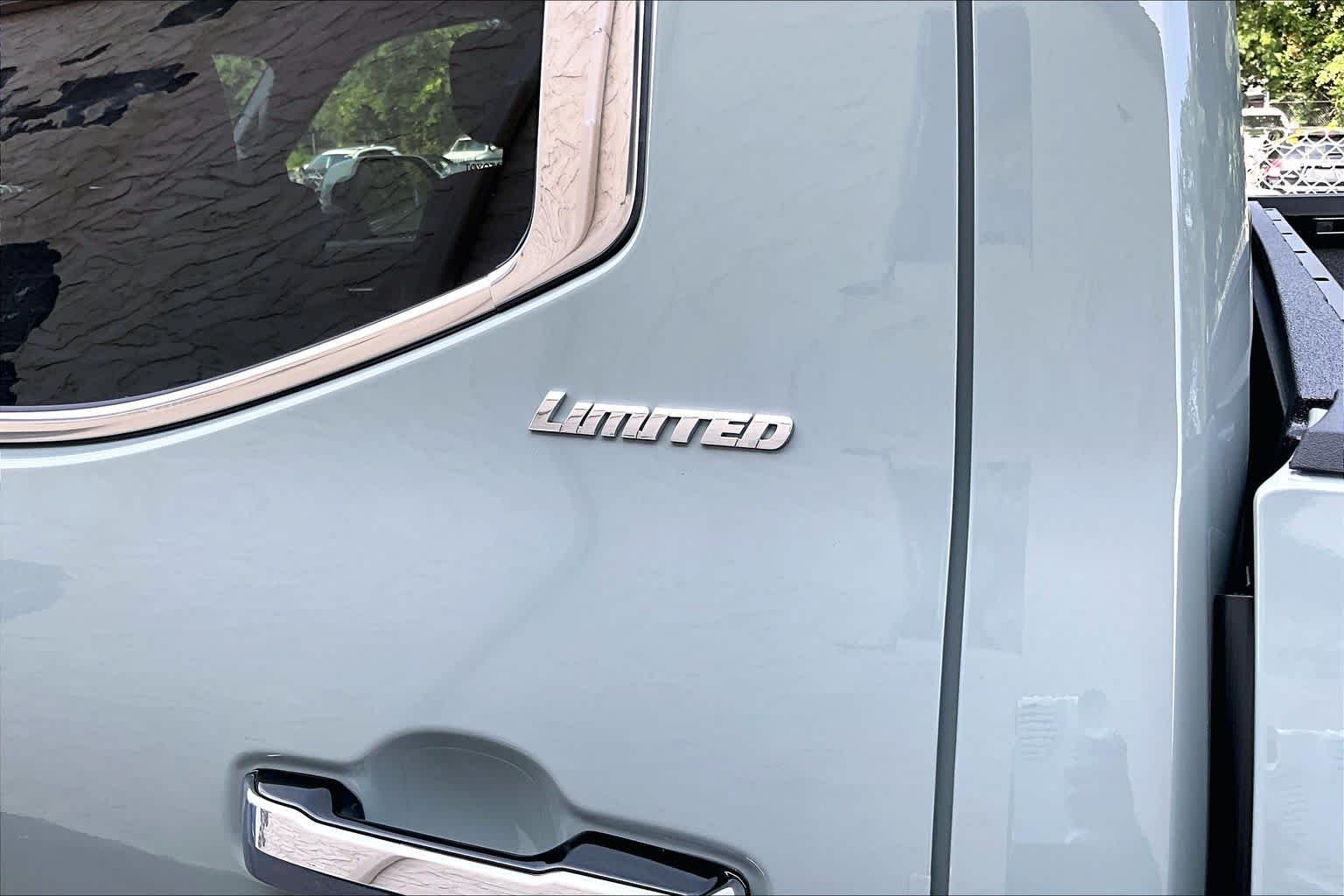 Used 2026 Lunar Rock Toyota Limited image 10