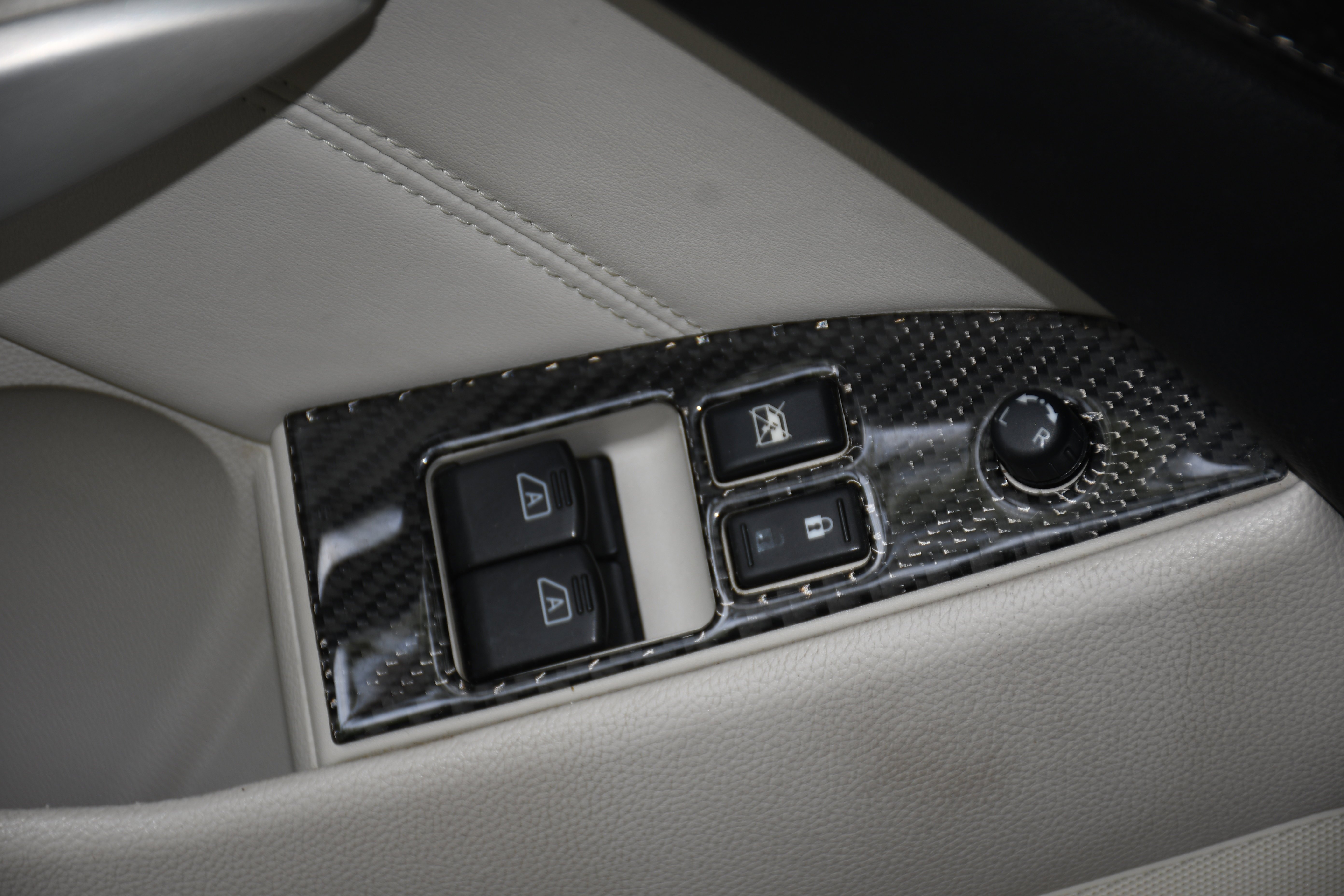 Used 2013 Blue INFINITI Journey image 12