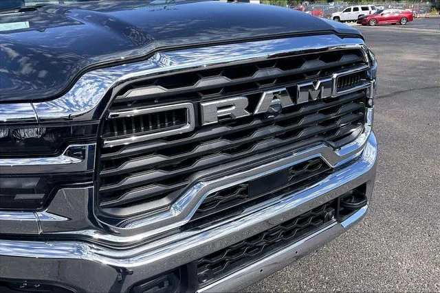 Certified Used 2025 Blue Ram Big Horn image 31