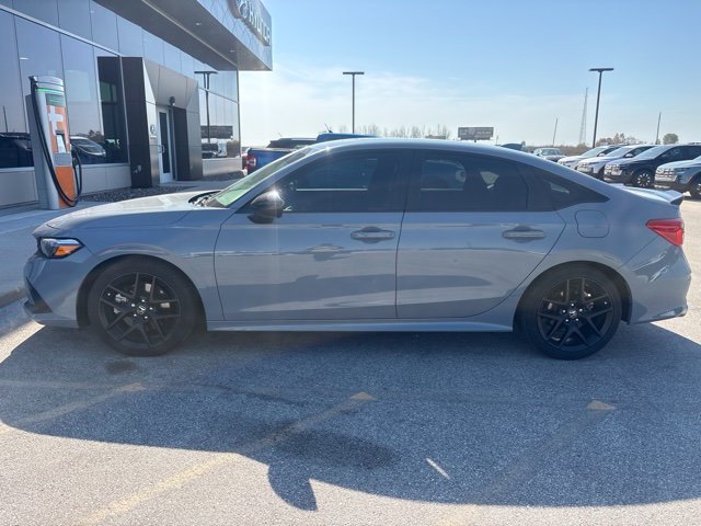 Used 2024 Gray Honda Base image 5
