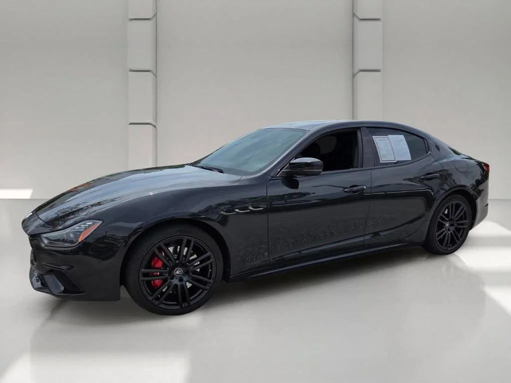 Used 2023 Nero Noctis Black Maserati Modena image 9
