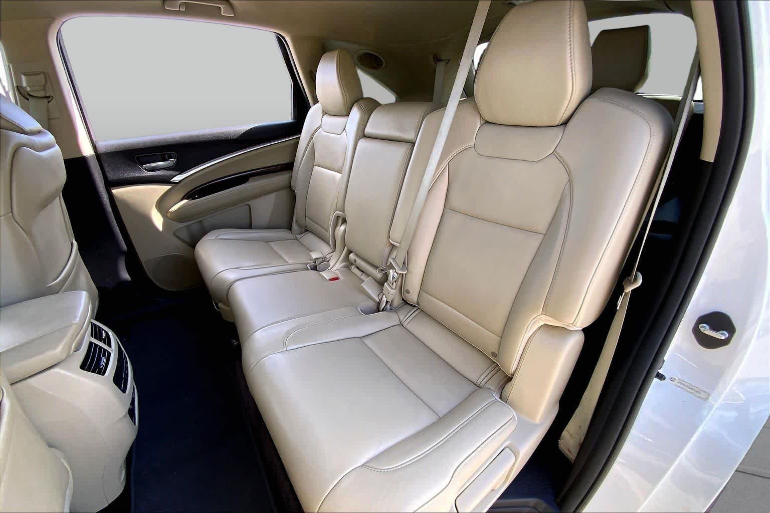Used 2017 White Diamond Pearl Acura w/Technology Pkg image 20