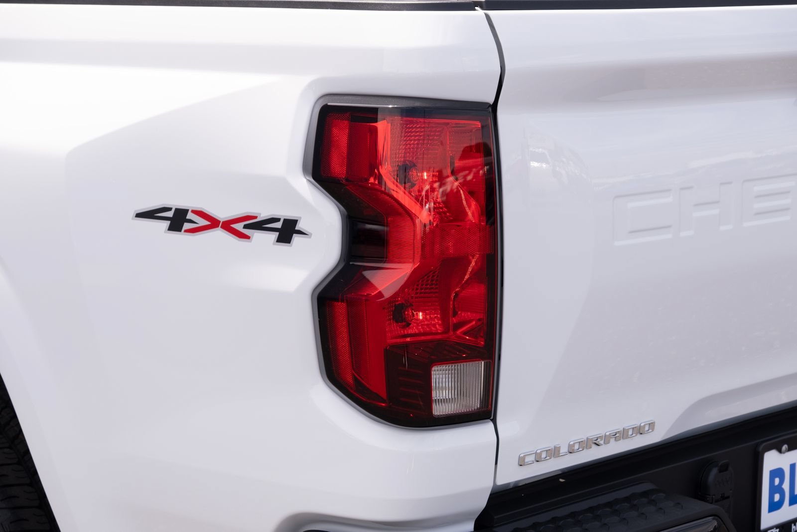 2026 Chevrolet Colorado Work Truck - Photo 18