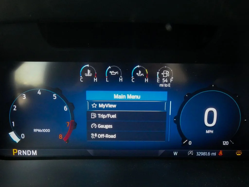 Used 2024 Silver Ford XLT image 24