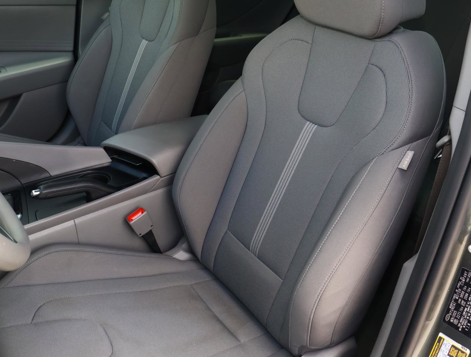 Used 2026 Amazon Gray Hyundai SE image 11