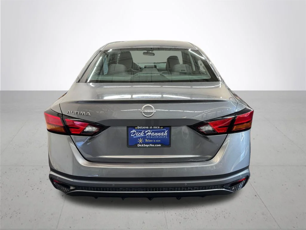 Used 2024 Gray Nissan 2.5 S image 5