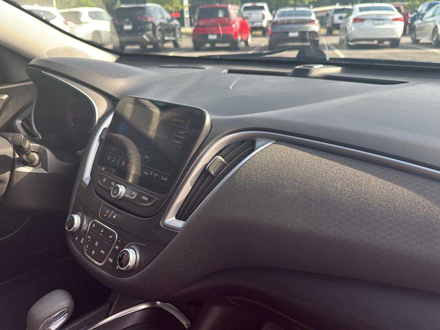 Used 2024 Sterling Gray Metallic Chevrolet LT image 19