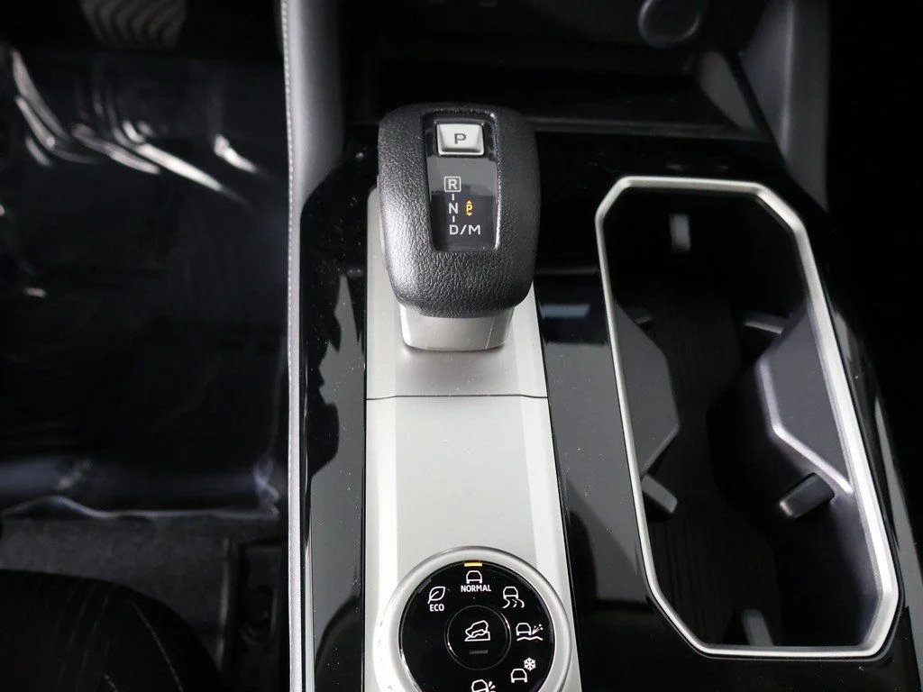 New 2026 White Mitsubishi ES 1.5T S-AWC image 44