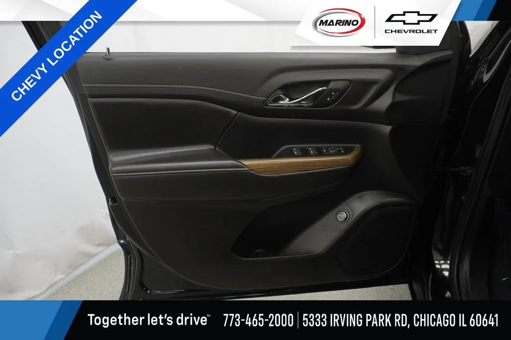 Used 2023 Ebony Twilight Metallic GMC SLE image 28