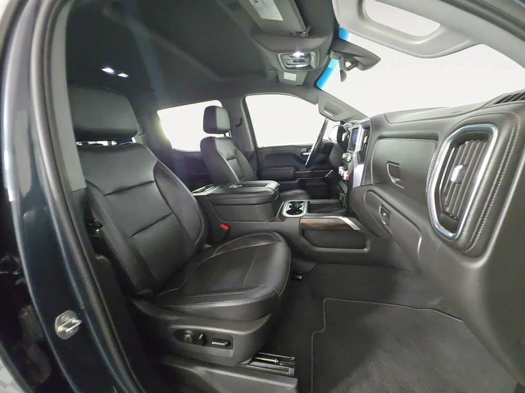 Used 2020 DARK SKY METALLIC GMC SLT image 16