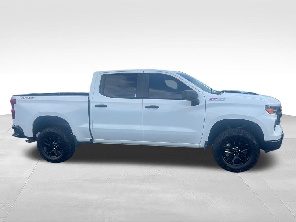 Used 2026 White Chevrolet Custom Trail Boss image 2