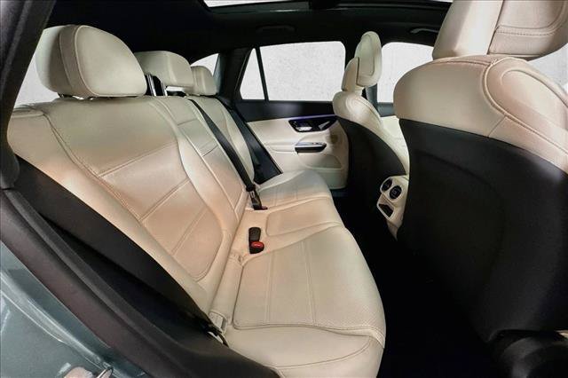 New 2027 Verde Silver Metallic Mercedes-Benz GLC 300 image 55