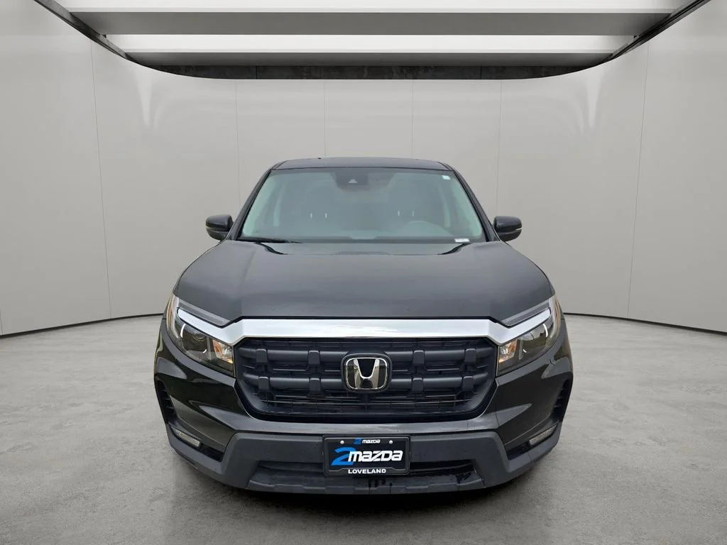 Used 2025 Black Honda RTL image 8