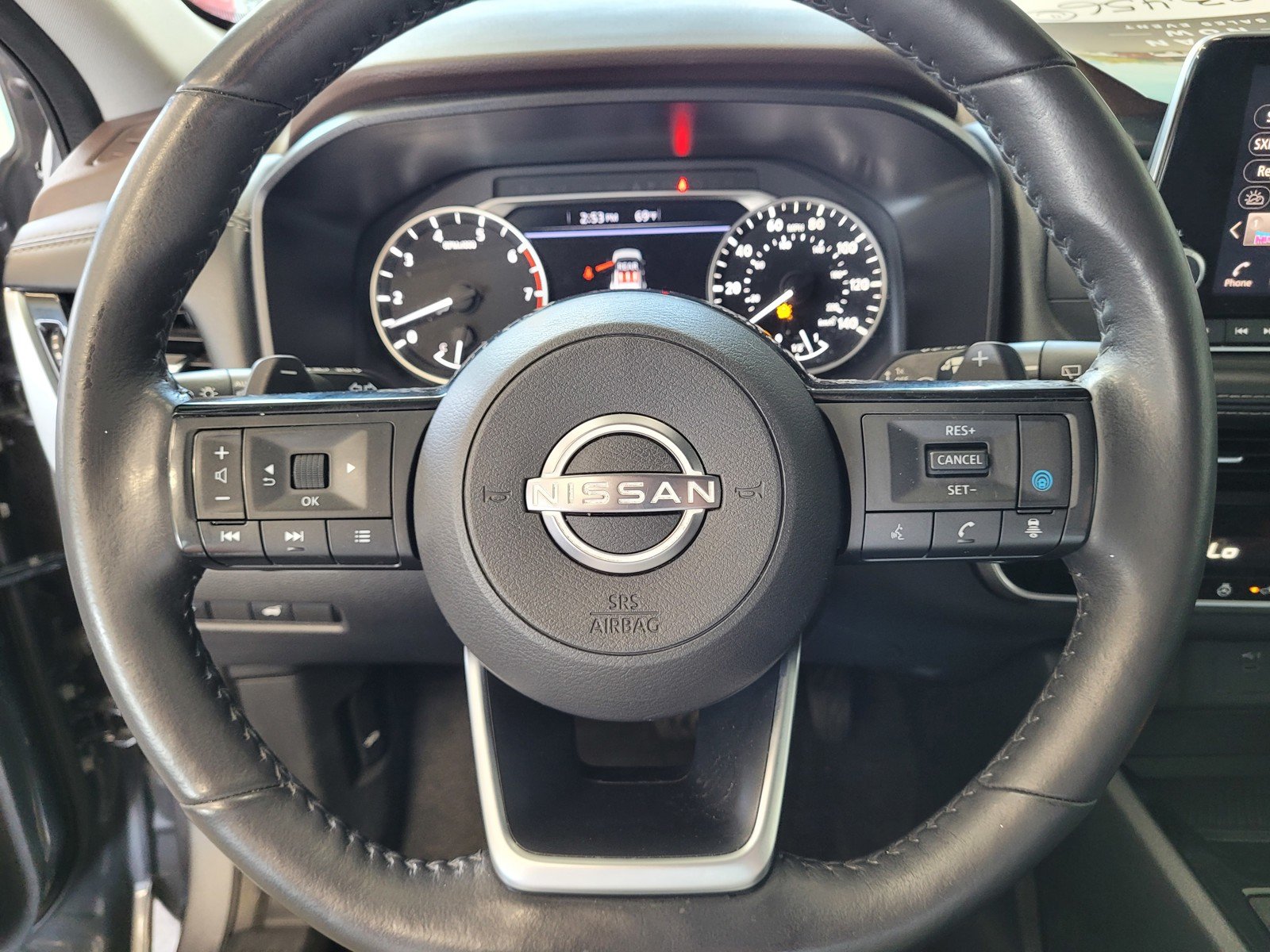 2023 Nissan Rogue SV - Photo 16