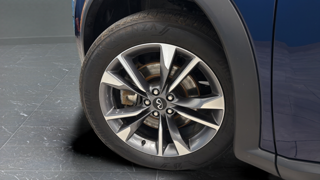 Used 2024 Blue INFINITI LUXE image 37