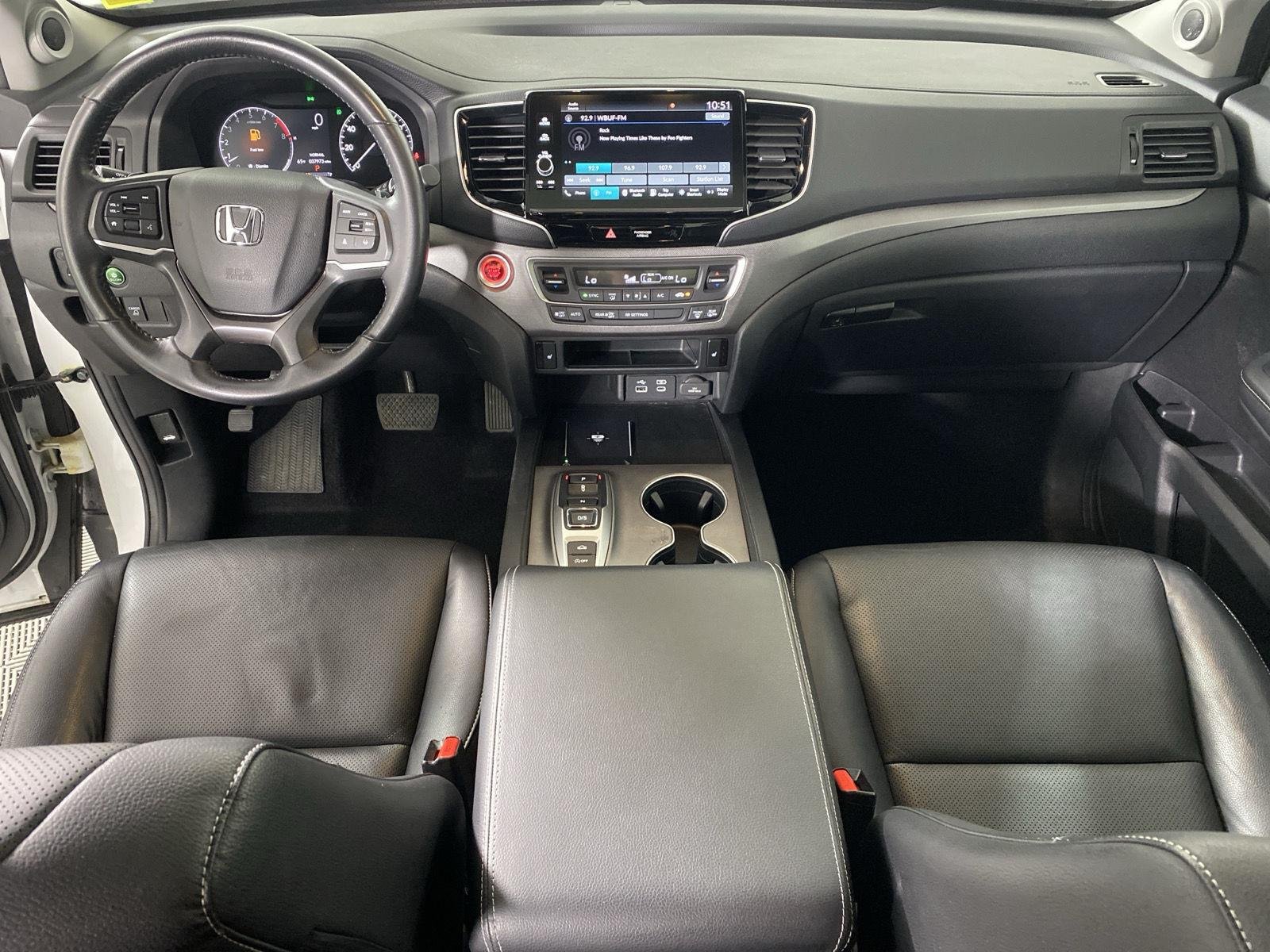 Used 2024 Platinum White Pearl Honda RTL image 24