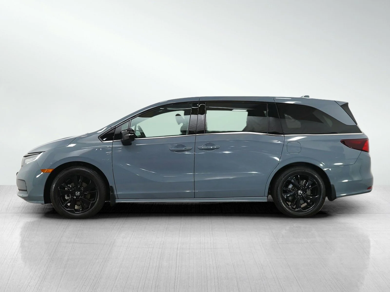 Used 2023 Honda Odyssey SPORT with VIN 5FNRL6H71PB027416 for sale in South Saint Paul, Minnesota