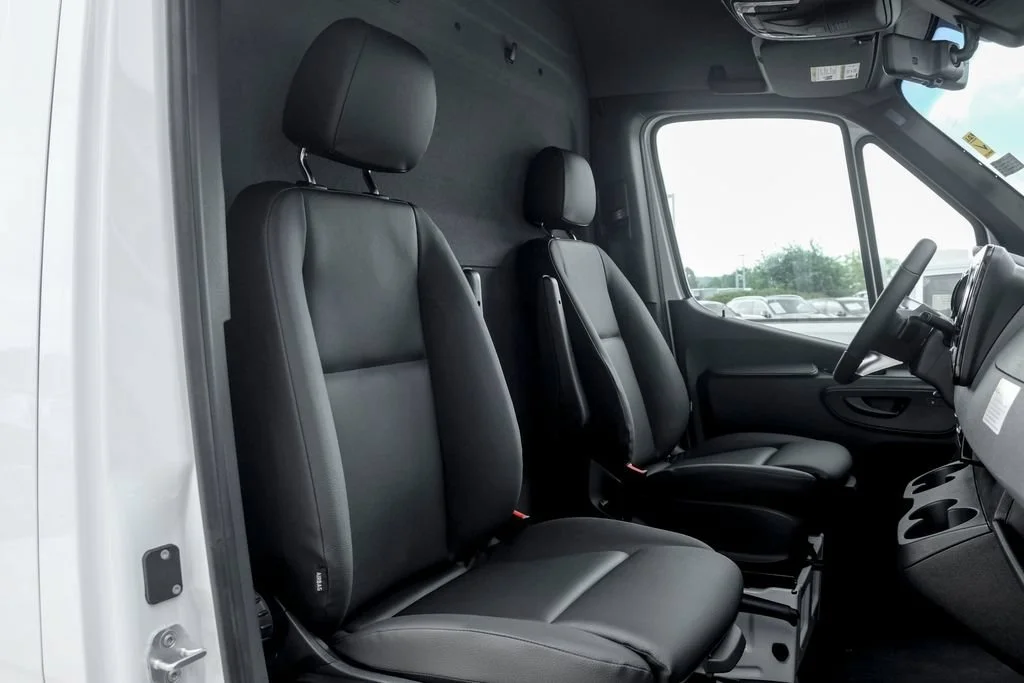 New 2026 Arctic White Mercedes-Benz Cargo 144 WB image 56