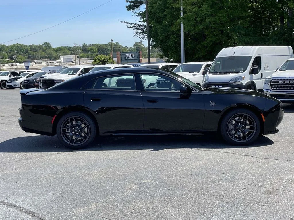 New 2026 Diamond Black Crystal Pearlcoat Dodge Scat Pack image 9