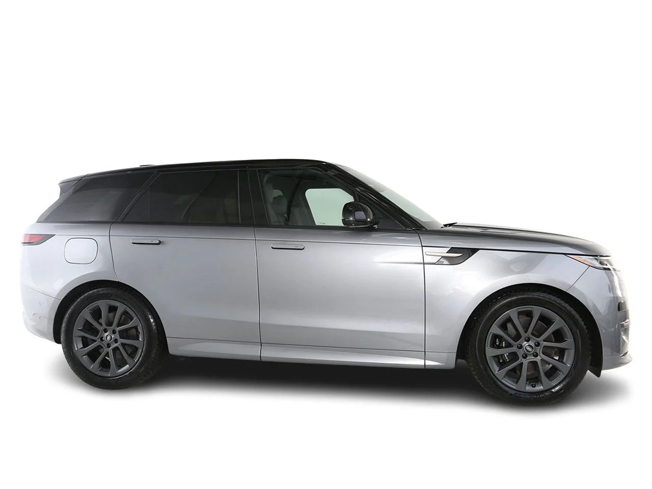 Used 2024 Gray Land Rover Dynamic SE image 11