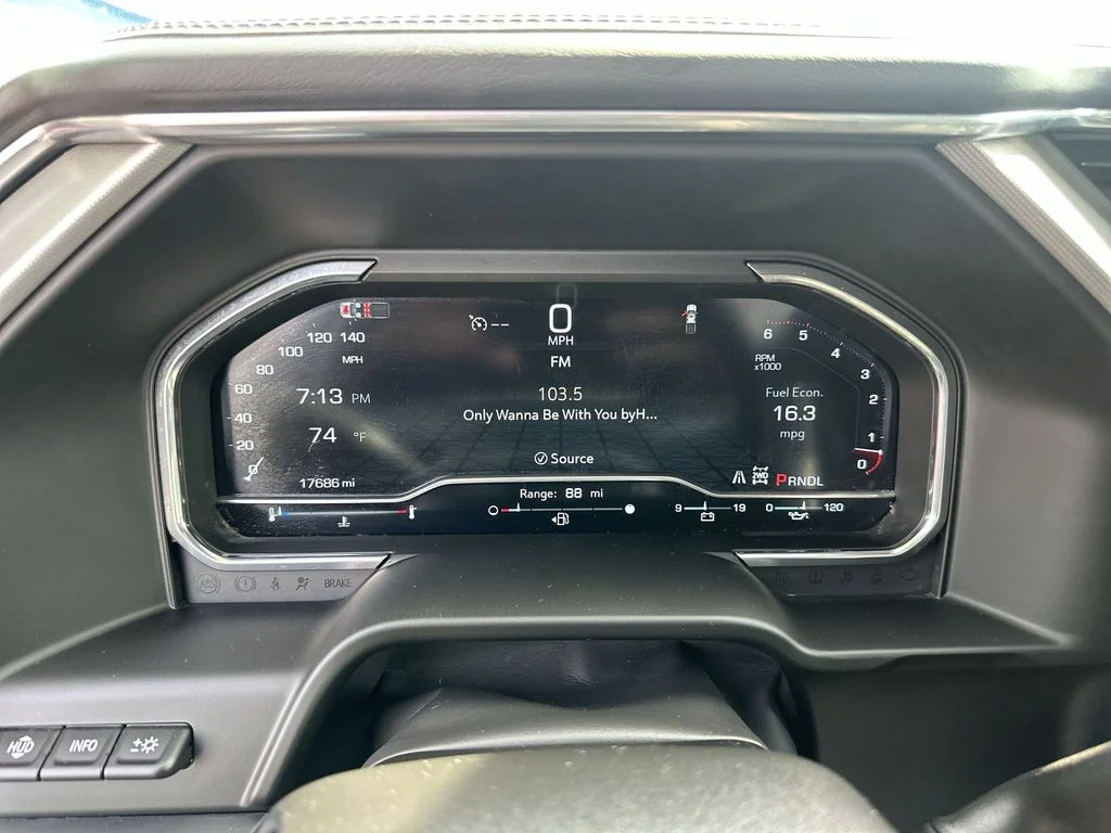 Used 2024 White GMC Denali image 15