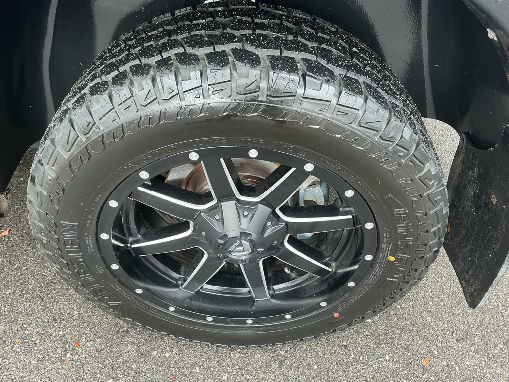 Used 2014 Black Clearcoat Ram Laramie image 9