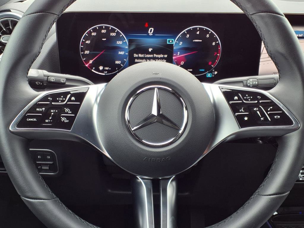 2025 Mercedes-Benz GLA GLA250 - Photo 8