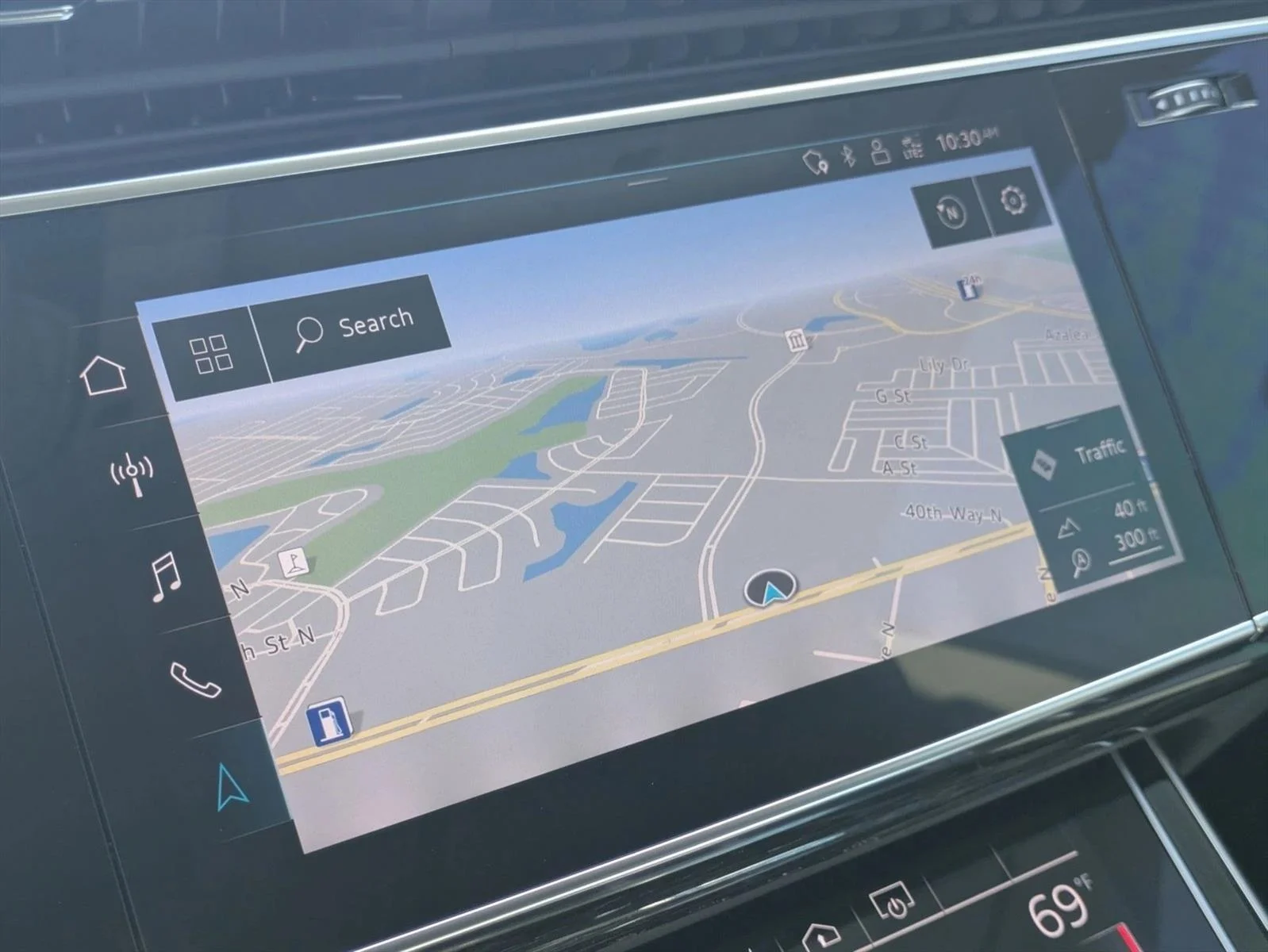 Used 2019 Silver Audi Premium Plus image 13