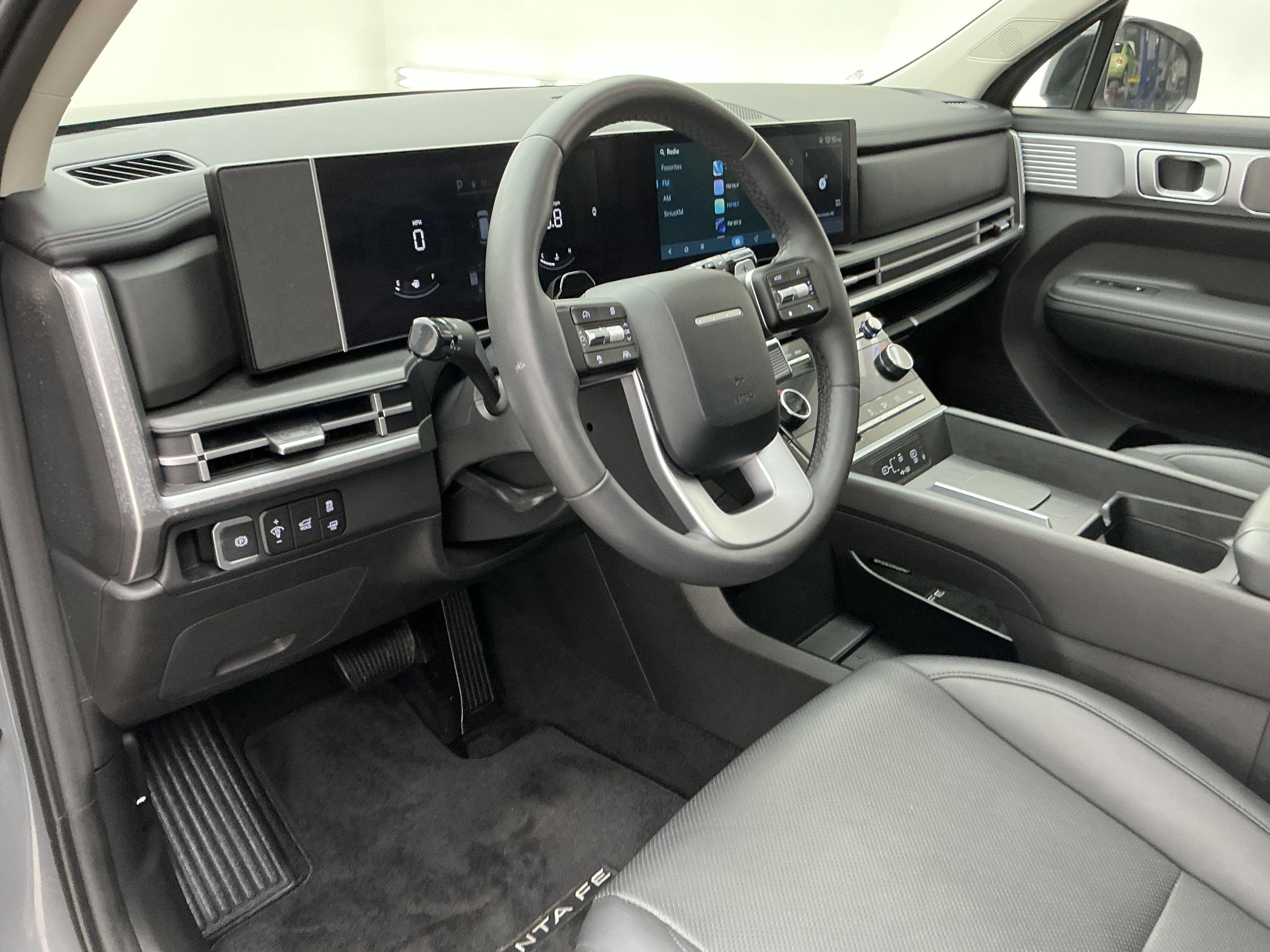 2025 Hyundai Santa Fe XRT - Photo 16