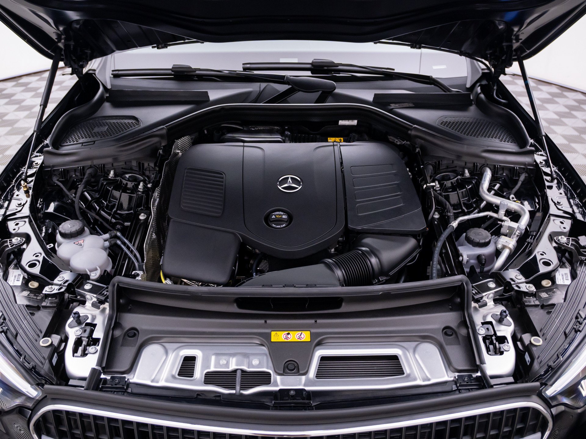 New 2026 Black Mercedes-Benz GLC 300 image 69