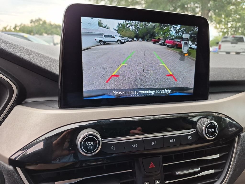 Used 2020 Black Metallic Ford SEL image 23