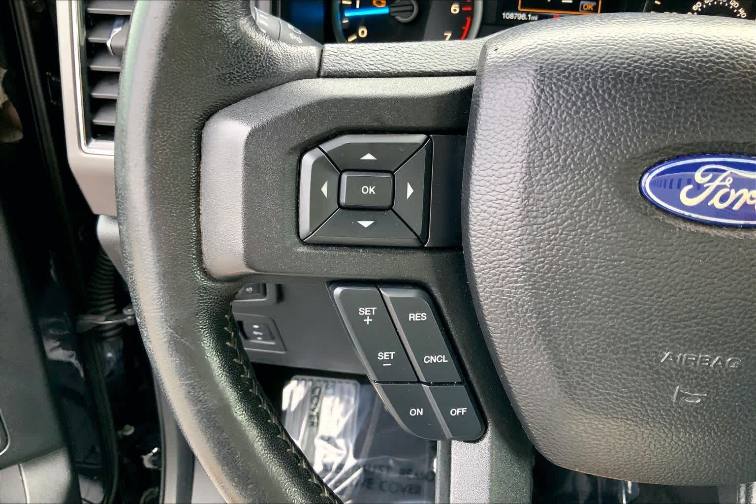 Used 2017 Shadow Black Ford XLT image 22