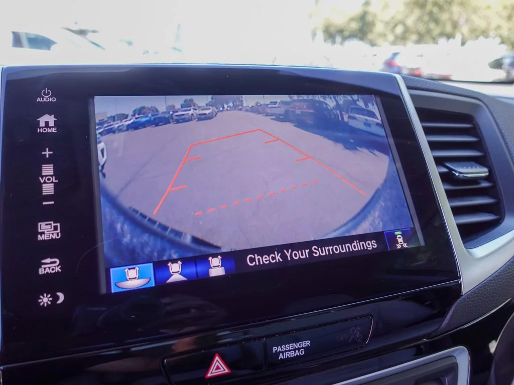 Used 2017  Honda RTL-E image 21