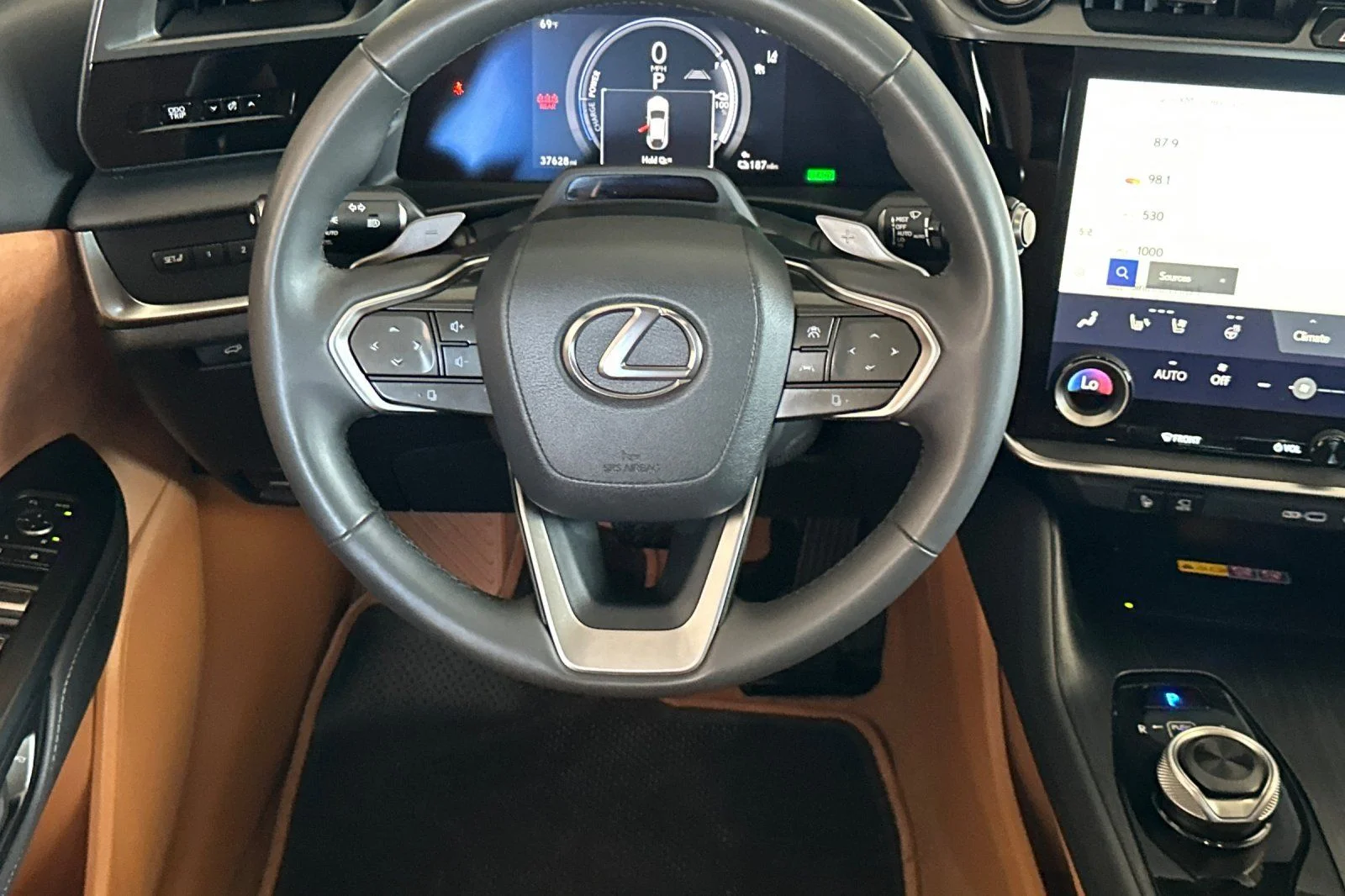 Certified Used 2023 EMINENT WHITE PEARL Lexus 450e Luxury image 11