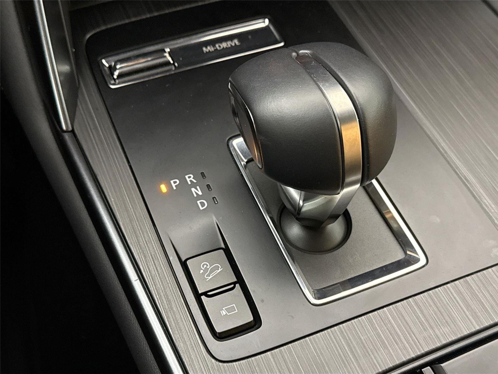 Used 2025 Melting Copper Metallic Mazda 3.3 Turbo S Premium Plus Package image 28